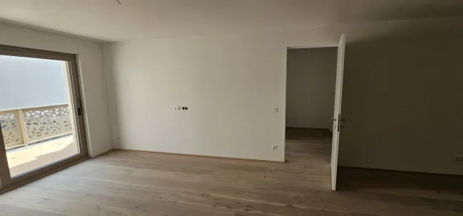 Erstbezug in Baden: Helle Wohnung mit Terrasse in Top-Lage - Bild