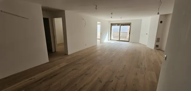 Erstbezug in Baden: Helle Wohnung mit Terrasse in Top-Lage - Titelbild