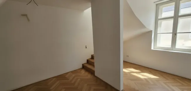 Erstbezug | Moderne Maisonette mit Terrasse in zentraler Lage von Baden - Bild