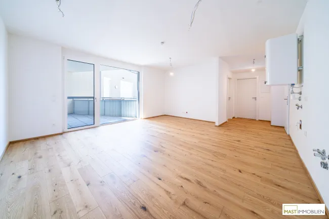 Sommer am See! 2-Zimmer Wohnung mit 12qm Loggia - Titelbild