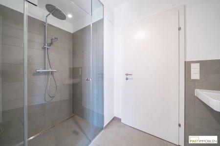Sofort beziehbar! Traumhafte 3-Zimmer Familienwohnung mit großzügigem Garten