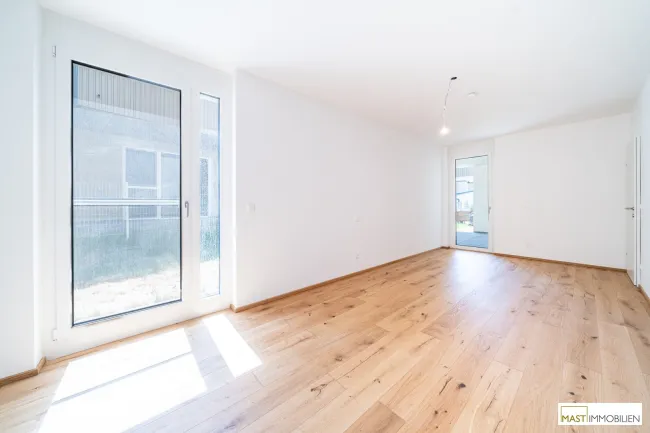 Sofort beziehbar! Traumhafte 3-Zimmer Familienwohnung mit großzügigem Garten - Bild