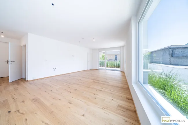 Sofort beziehbar! 2-Zimmer Erdgeschosswohnung mit rund 20qm Freifläche! - Bild