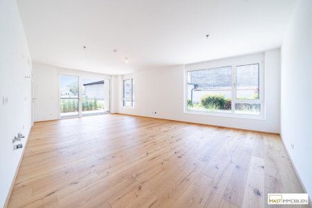 Sofort beziehbar! 2-Zimmer Erdgeschosswohnung mit rund 20qm Freifläche!