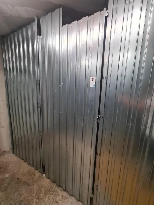 Zentrale, kostengünstige Kleinlager - Titelbild