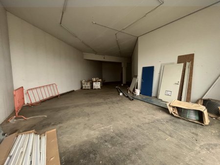143 m² Bürofläche im Fachmarktzentrum