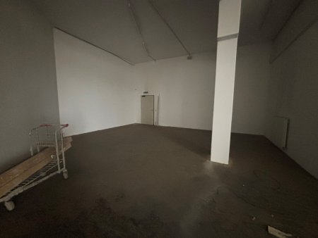 143 m² Bürofläche im Fachmarktzentrum