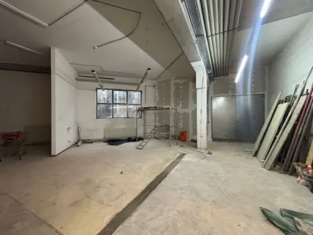 Lagerabteil in Fachmarktzentrum - Bild
