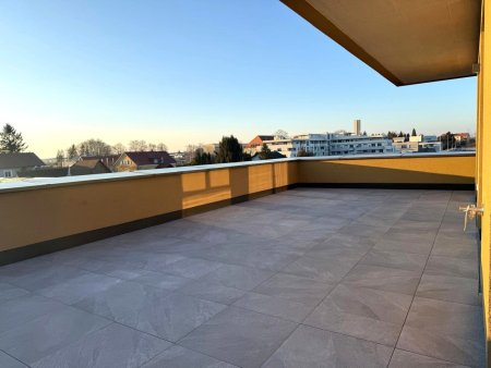 ROOF-TOP-PENTHOUSE - vollklimatisiert - eine ganze Etage für Sie alleine - absolute Seltenheit am Markt
