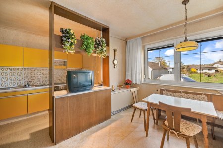 Ihr Familienhaus im Grünen: großer Garten, überdachte Terrasse & Balkon – ca. 30 Min. nach Wien Mitte