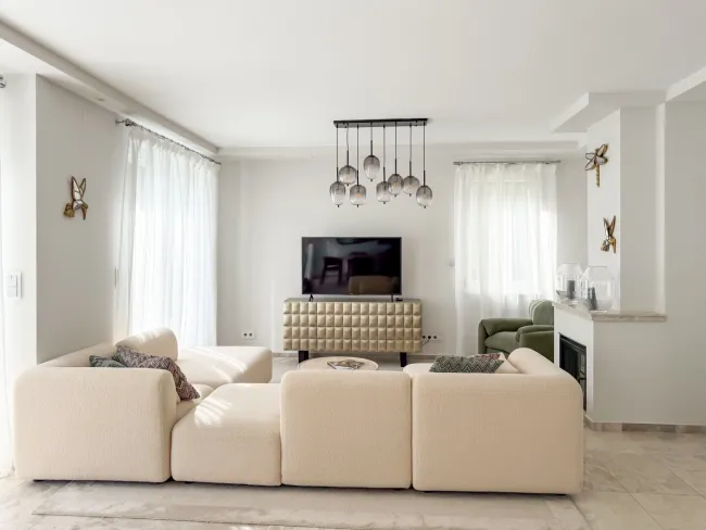 Exclusive Luxury Villa with Pool, Rooftop Terrace & Panoramic Views over Vienna | 1190 Vienna | Fully Furnished - Bild