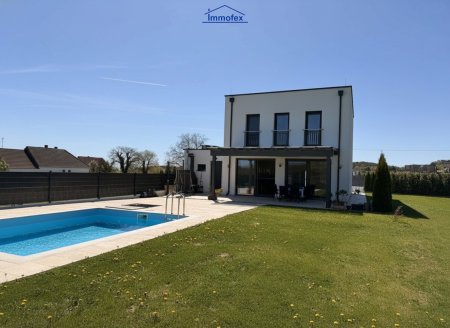 Bereit für Sommer, Sonne, Pool und traumhafte AusSICHTen ins satte Grün? Preis inkl. offener Wohnbauförderung!