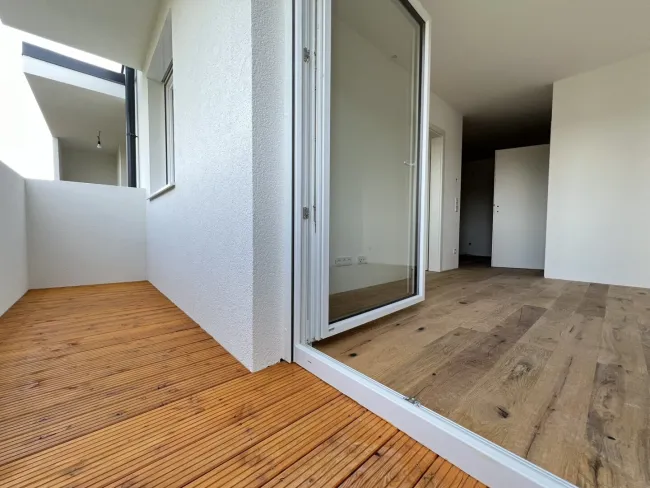 Modernes Wohngebäude mit 8 Wohnungen in schlüsselfertiger Ausführung - Bild