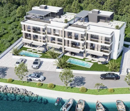 Exklusives Apartment in erster Meeresreihe mit großzügiger Dachterrasse – Luxus trifft Lage