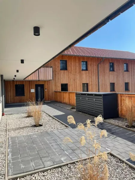 Traumhafte Gartenwohnung in Fridolfing: Erstbezug mit Loggia & Terrasse! Keine Käuferprovision – direkt vom Bauträger!!