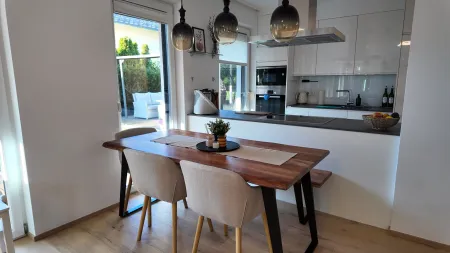 Traumhafte Erdgeschosswohnung in Salzburg mit Garten und Terrasse - Ihr neues Zuhause!