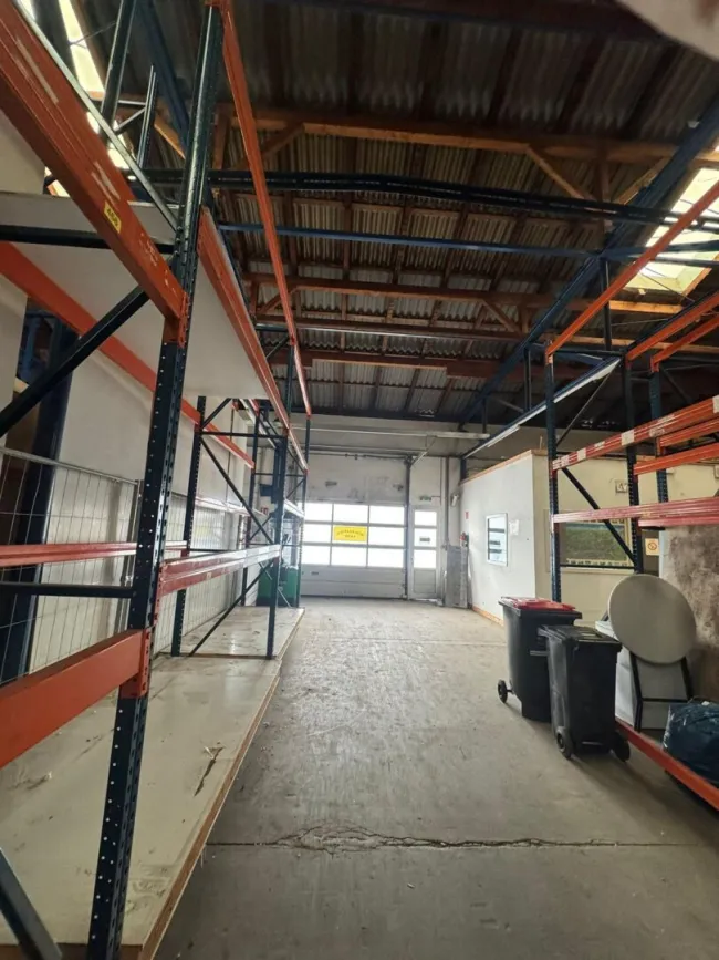 Attraktive Industriehalle in Grödig bei Salzburg – Raum für Ihr Unternehmen - Bild