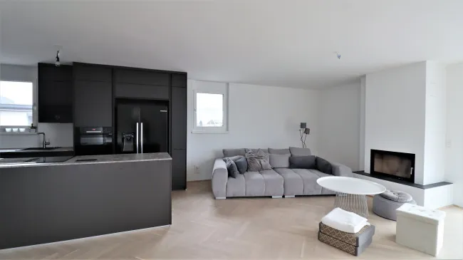 Unvergleichlich Einzigartige Penthouse Wohnung mit 360° Terrasse - Titelbild