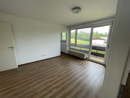 Charmante 2-Zimmer-Wohnung in Salzburg mit Loggia und Garage – Ihr neues Zuhause!