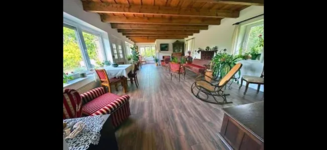Charmantes Landhaus in Fehértó mit Garten, Kamin & Stellplätzen – 3 Zimmer, 127m²! - Bild