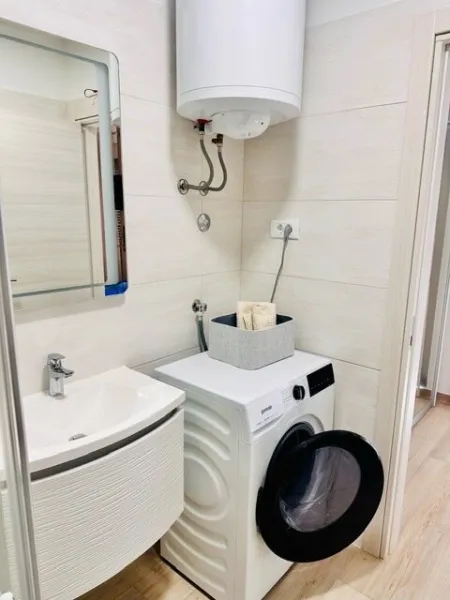 Top Apartment 34m² mit Balkon, Pool & Parkplatz in Medulin, Kroatien – €132.000 - Bild