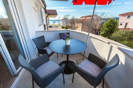 Ihr neues Zuhause am Meer – hochwertiger Neubau 100 Meter vom Meer