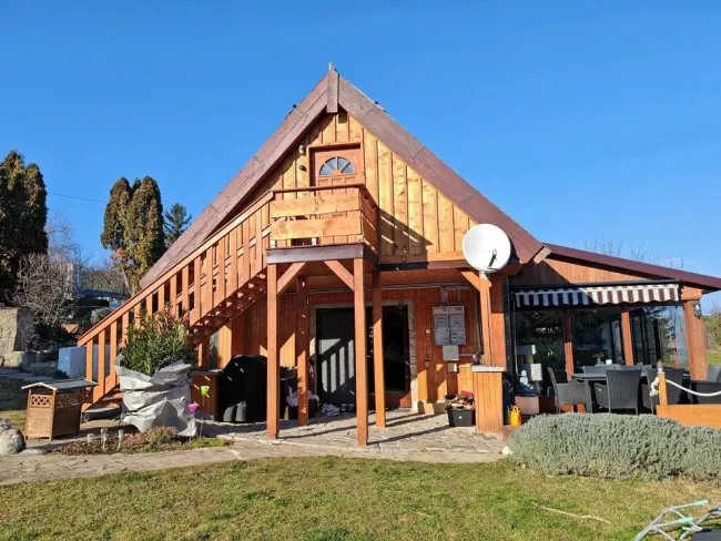 Charmantes Ferienhaus in Keszthely, 130m², 5 Zimmer, Garten, 2 Terrassen, 369.000€ - Bild