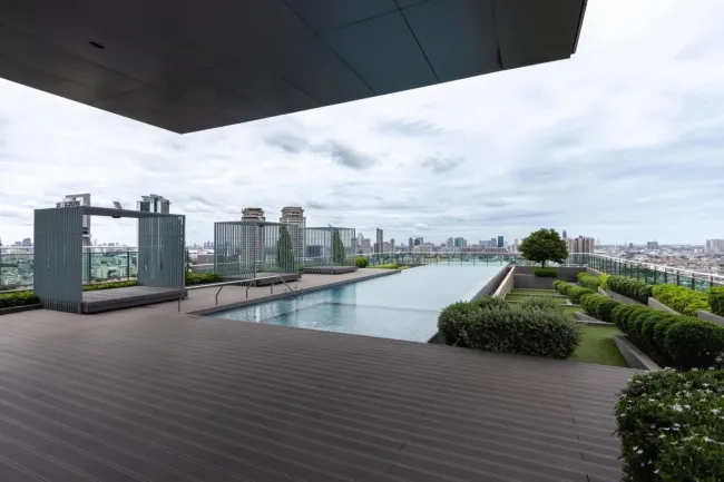 Moderne 2-Zimmer-Wohnung in Sathorn / St. Louis, Bangkok - Titelbild