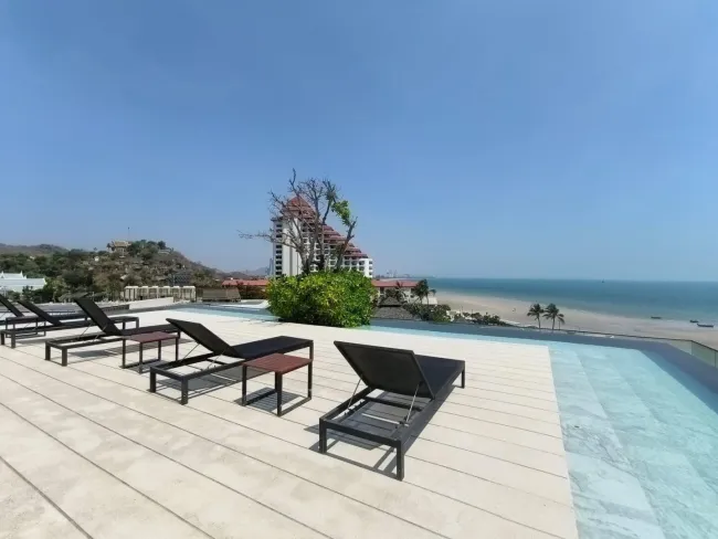 Exklusive Poolwohnung in Hua Hin – Veranda Residence direkt am Strand - Bild