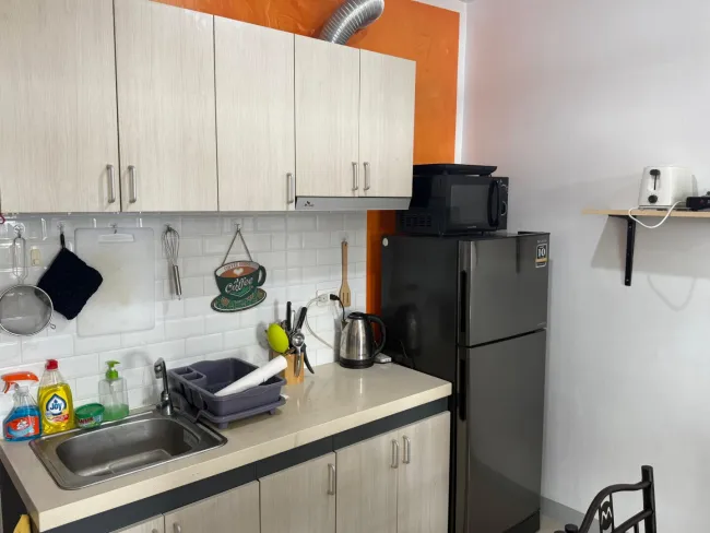 Schöne Wohnung als Kapitalanlage in Lapu-Lapu City zu verkaufen – mit Pool, Fitnessraum & sensationellem Meerblick - Bild
