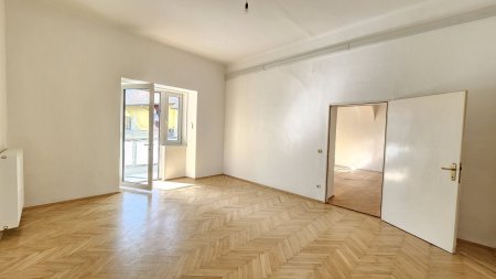 Beste Innenstadtlage-Nähe City Arkaden -150 m² bis 350 m² Büro/Praxis/Ordination!