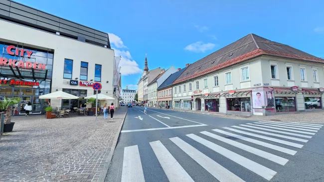 Bestlage - City Arkaden - 200 m² bis 350 m² Büro/Praxis/Ordination! - Titelbild