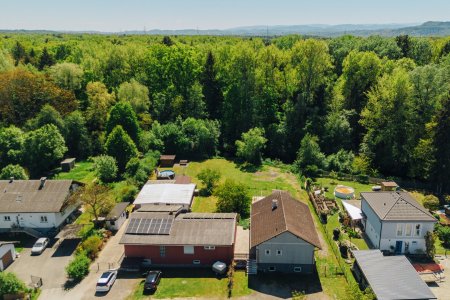 Einfamilienhaus mit traumhaftem Grünblick, PV-Anlage und Luftwärmepumpe!