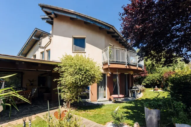 Sonniges Traumhaus mit PV-Anlage, Werkstatt & vielen Extras - Ihr Zuhause mit Wohlfühlgarantie! - Bild
