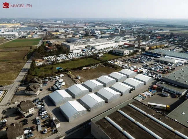 Top Gewerbeimmobilie in Hagenbrunn – 104 Garagenboxen + 4 Gewerbehäuser - Titelbild