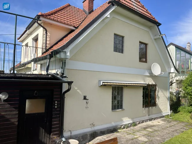 Stadthaus in zentraler Lage mit grüner Ruheoase - VERKAUFT - Bild