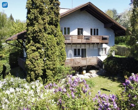 Charmantes Stadthaus nähe Zentrum, in bester Lage (nähe Stadtpark) - mit 3 getrennten Wohneinheiten - zur Vermietung!