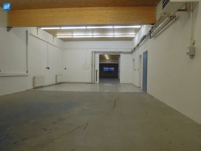 Flächen für Gewerbe, Büro und Verkauf - Bild