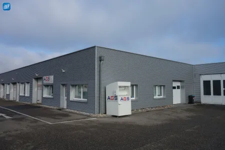 Flächen für Gewerbe, Büro und Verkauf