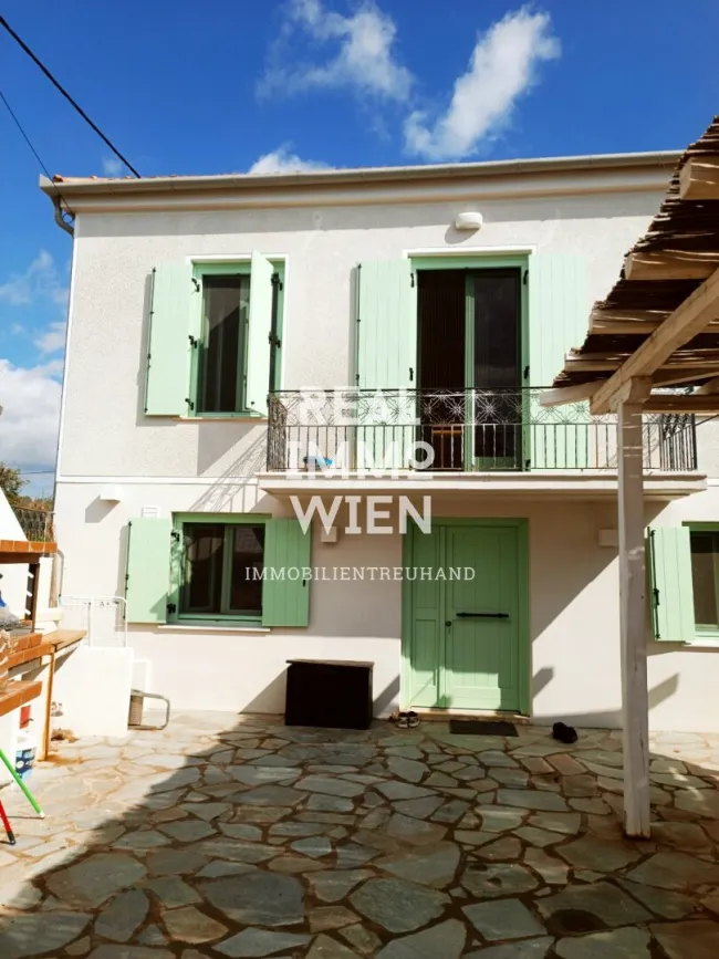 Traumhaftes Einfamilienhaus in Lavkos: Vollsaniert, 3 Zimmer, top ausgestattet! - Titelbild