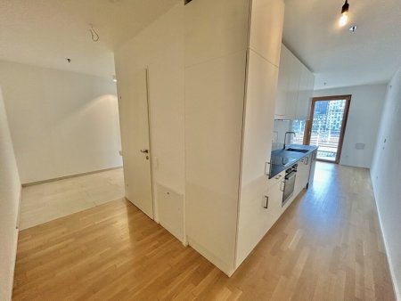 THE METROPOLITAN - modernes Studioapartment im 4.OG (Dachterrasse, Co-Working Bereich & Gym inklusive)