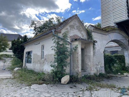 Baugrundstück mit Wasserkraftwerk im Zentrum von Gars am Kamp