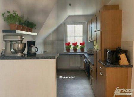 Ruhige und helle Wohnung in Bad Vöslau – Ideales Zuhause für Familien und Senioren mit großem Gemeinschaftsgarten