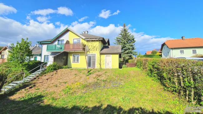Reserviert!***Charmantes Reihenhaus mit Garten und Garage*** - Titelbild