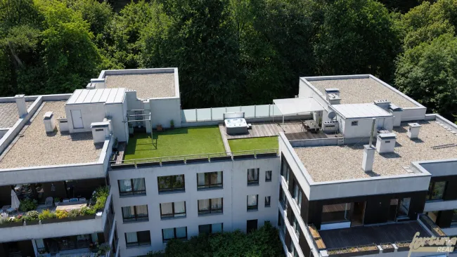Dachterrasse mit absoluter Privatsphäre