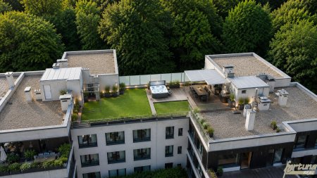 Haupt Terrasse 1