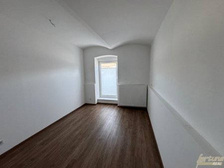 Geschäftslokal/Praxis in Zentrumsnähe von Hollabrunn