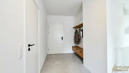 Modernes Wohnjuwel mit Garten zum Top Preis