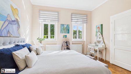Großzügiges Herrenhaus für Wohnen, Arbeiten und Entspannen in Raabs an der Thaya