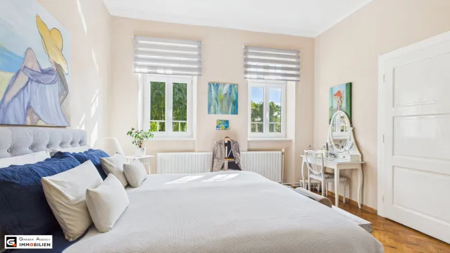 Großzügiges Herrenhaus für Wohnen, Arbeiten und Entspannen in Raabs an der Thaya - Bild
